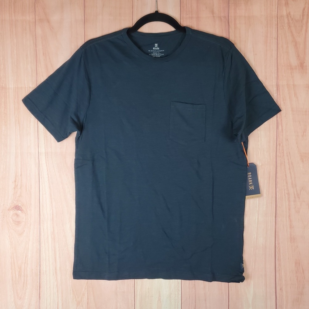 Roark Well Worn Artifacts of Adventure T Shirt Mens Small‎ Navy Blue Cotton Logo